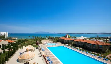 Radisson Blue Resort and Spa (Cesme)