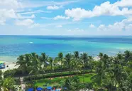 Radisson Miami Beach