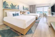 Radisson Miami Beach