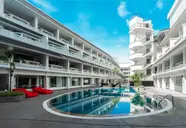 Radisson RED