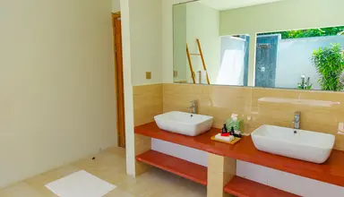 Rahaa Resort