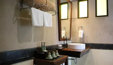 Railay Village Resort & Spa