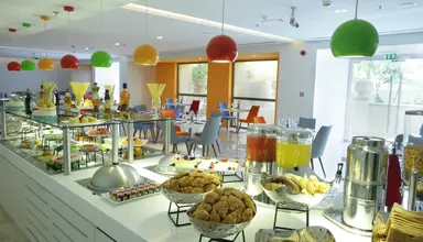 Ramada by Wyndham Dubai JBR