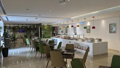 Ramada by Wyndham Dubai JBR