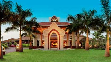 Ramada Caravela Beach Resort