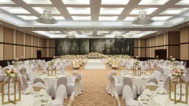 Ramada Hotel & Suites Ajman