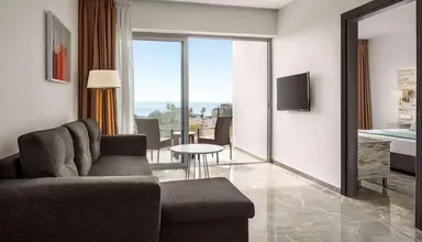 Ramada Hotel & Suites Ayia Napa