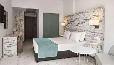 Ramada Hotel & Suites Ayia Napa