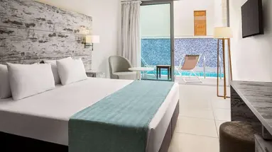 Ramada Hotel & Suites Ayia Napa