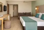 Ramada Hotel & Suites Ayia Napa