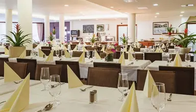 Ramada Hotel & Suites (ex GH Prisank)
