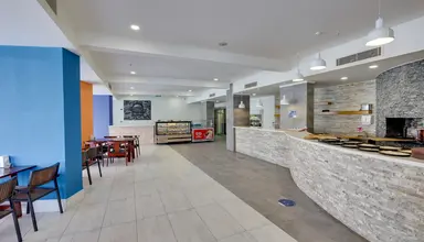 Ramada Hotel & Suites