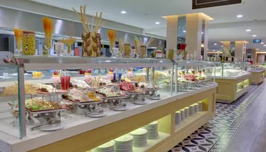 Ramada Hotel & Suites