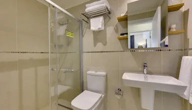 Ramada Hotel & Suites