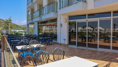 Ramada Hotel & Suites