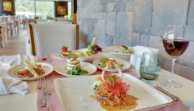 Ramada Hotel & Suites