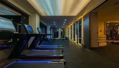 Ramada Hotel & Suites