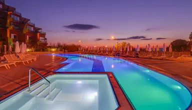 Ramada Hotel & Suites