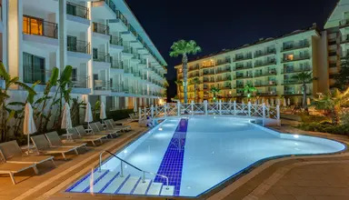 Ramada Hotel & Suites