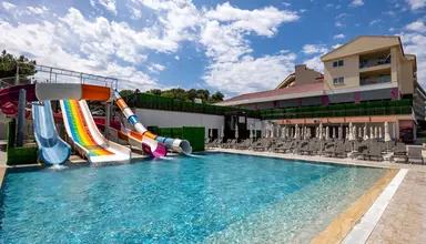 Ramada Hotel & Suites