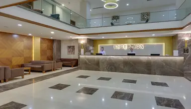 Ramada Hotel & Suites