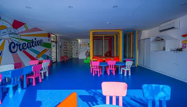Ramada Hotel & Suites