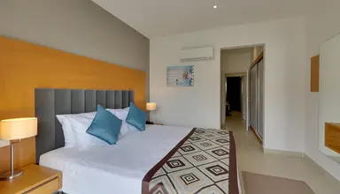 Ramada Hotel & Suites