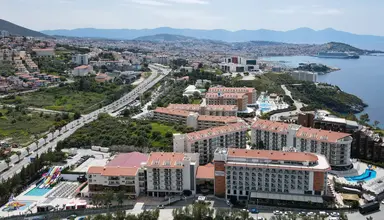Ramada Hotel & Suites