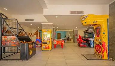 Ramada Hotel & Suites