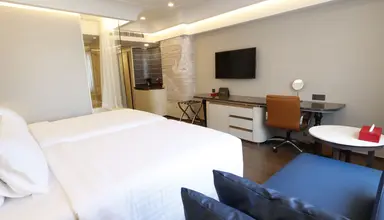 Ramada Plaza Menam Riverside