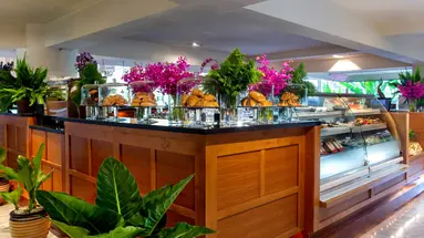 Ramada Plaza Menam Riverside