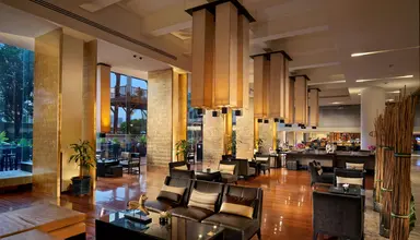 Ramada Plaza Menam Riverside