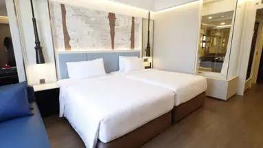 Ramada Plaza Menam Riverside