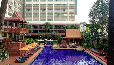 Ramada Plaza Menam Riverside