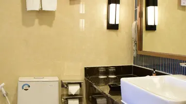 Ramada Plaza Menam Riverside