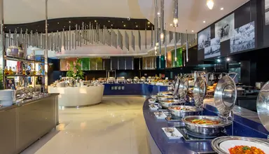 Ramada Plaza Menam Riverside