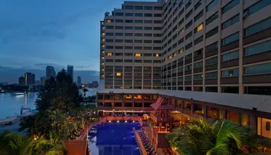 Ramada Plaza Menam Riverside