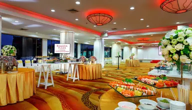 Ramada Plaza Menam Riverside