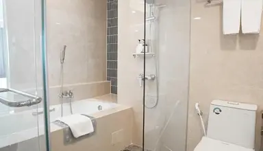 Ramada Plaza Menam Riverside