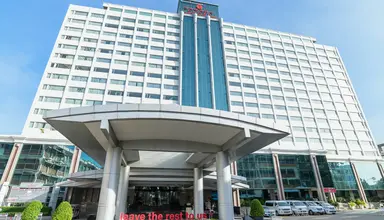 Ramada Plaza Menam Riverside