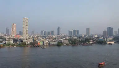 Ramada Plaza Menam Riverside