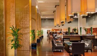 Ramada Plaza Menam Riverside