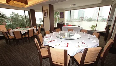Ramada Plaza Menam Riverside