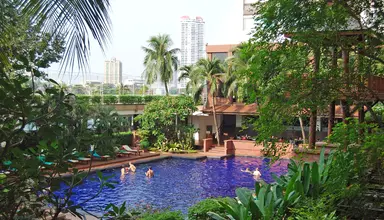 Ramada Plaza Menam Riverside