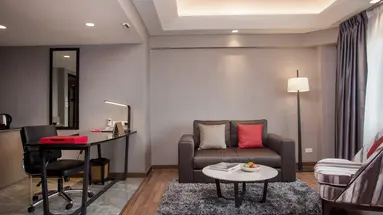 Ramada Plaza Menam Riverside