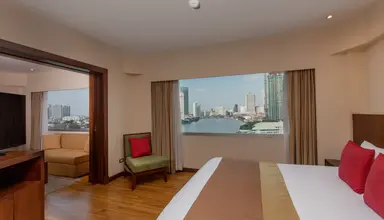 Ramada Plaza Menam Riverside