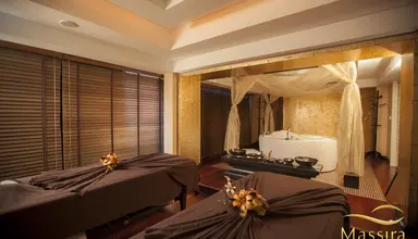 Ramada Plaza Menam Riverside