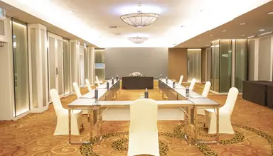 Ramada Plaza Menam Riverside