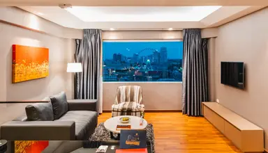 Ramada Plaza Menam Riverside