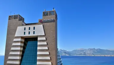 Ramada Plaza
